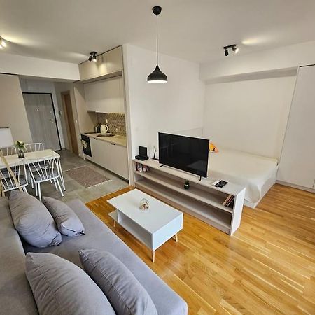Milo Apartment Skopje Buitenkant foto